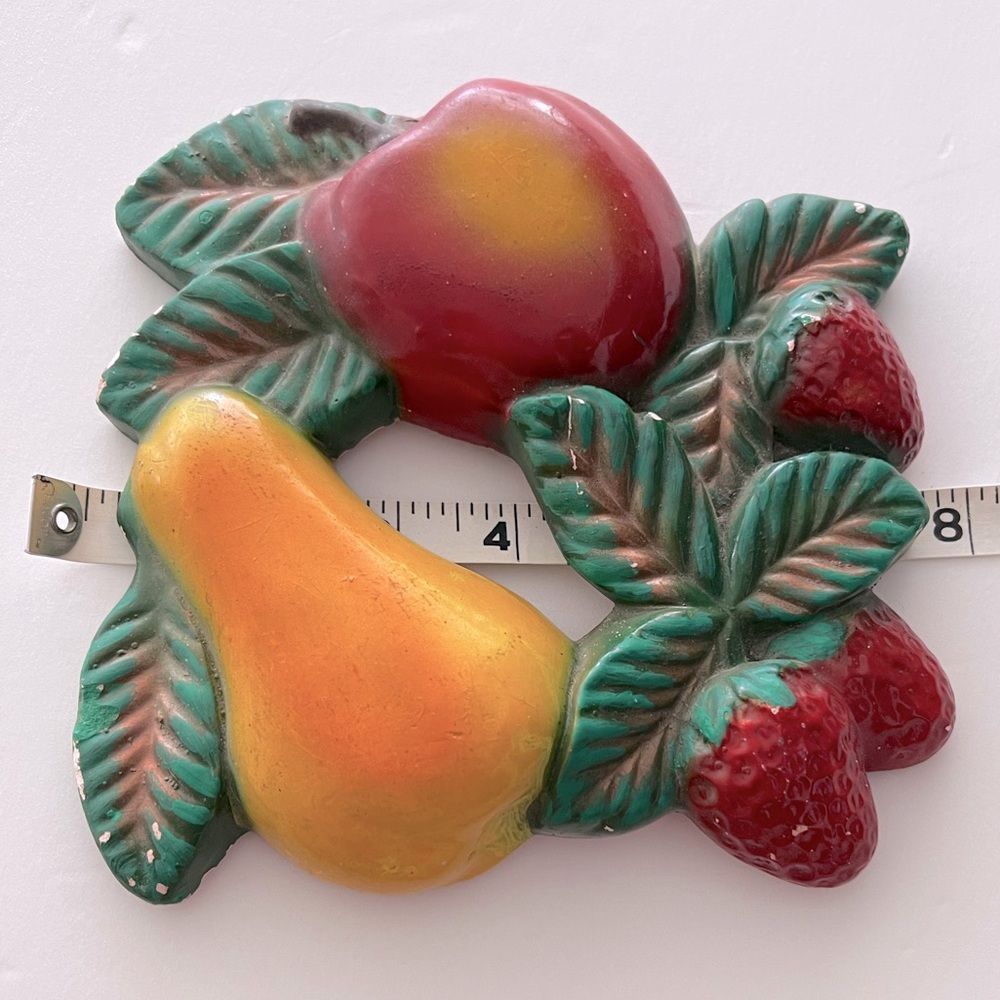 Vintage Arkansas Red Clay Fruit Wall Plaque Pear Apple Strawberries kitschy - Picture 10 of 12